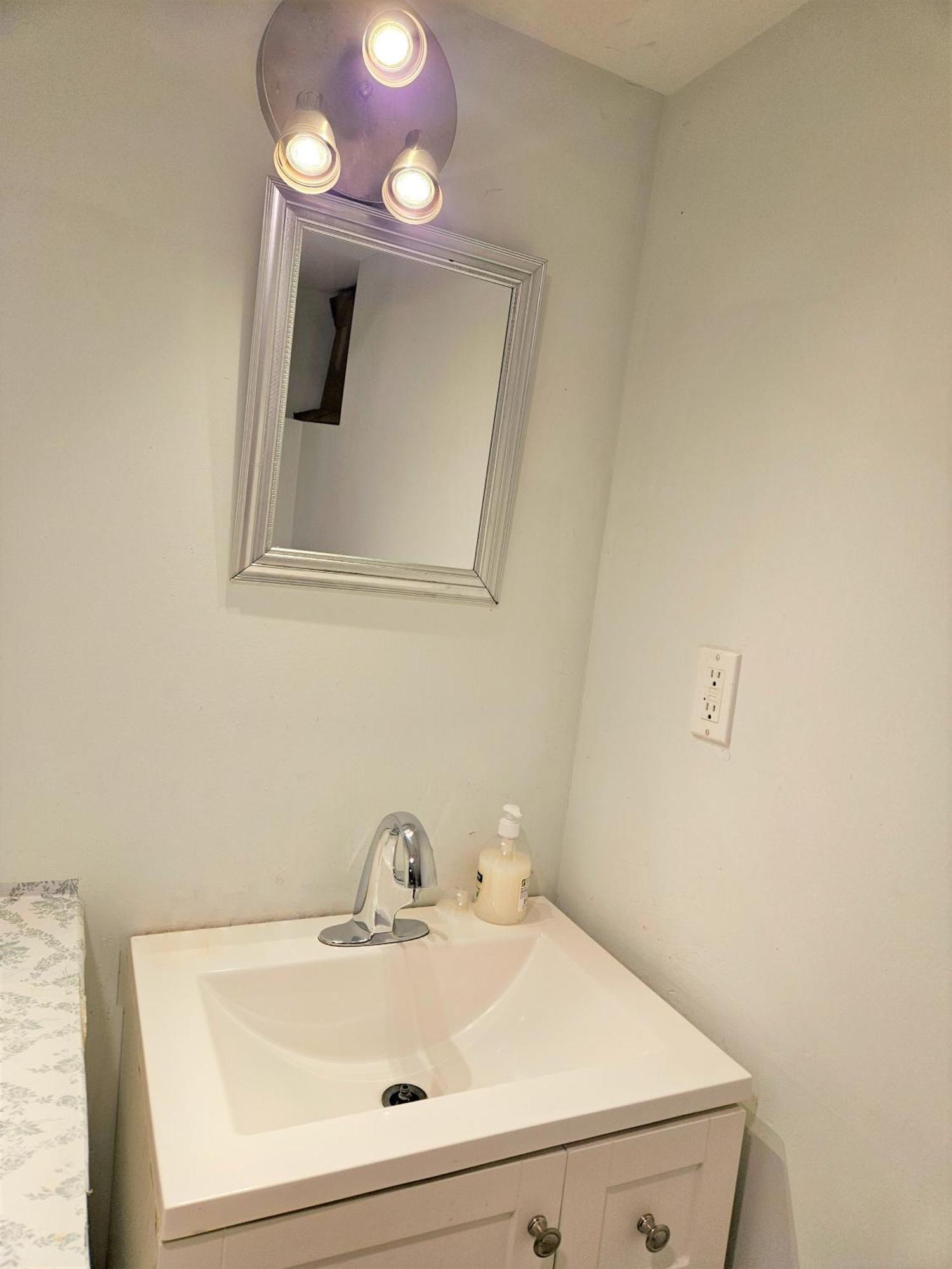 Appartement Charming Detached House Near The Airport à Mississauga Extérieur photo